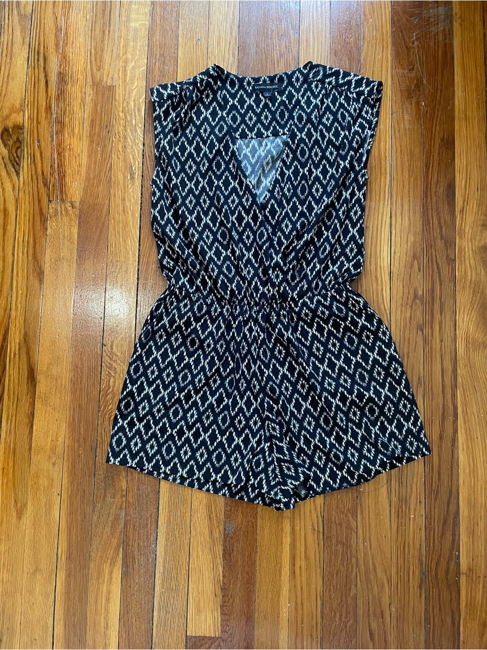 Banana Republic Black and White Diamond Print Sleeveless Romper